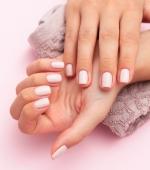 TRATTAMENTO MANI - Manicure